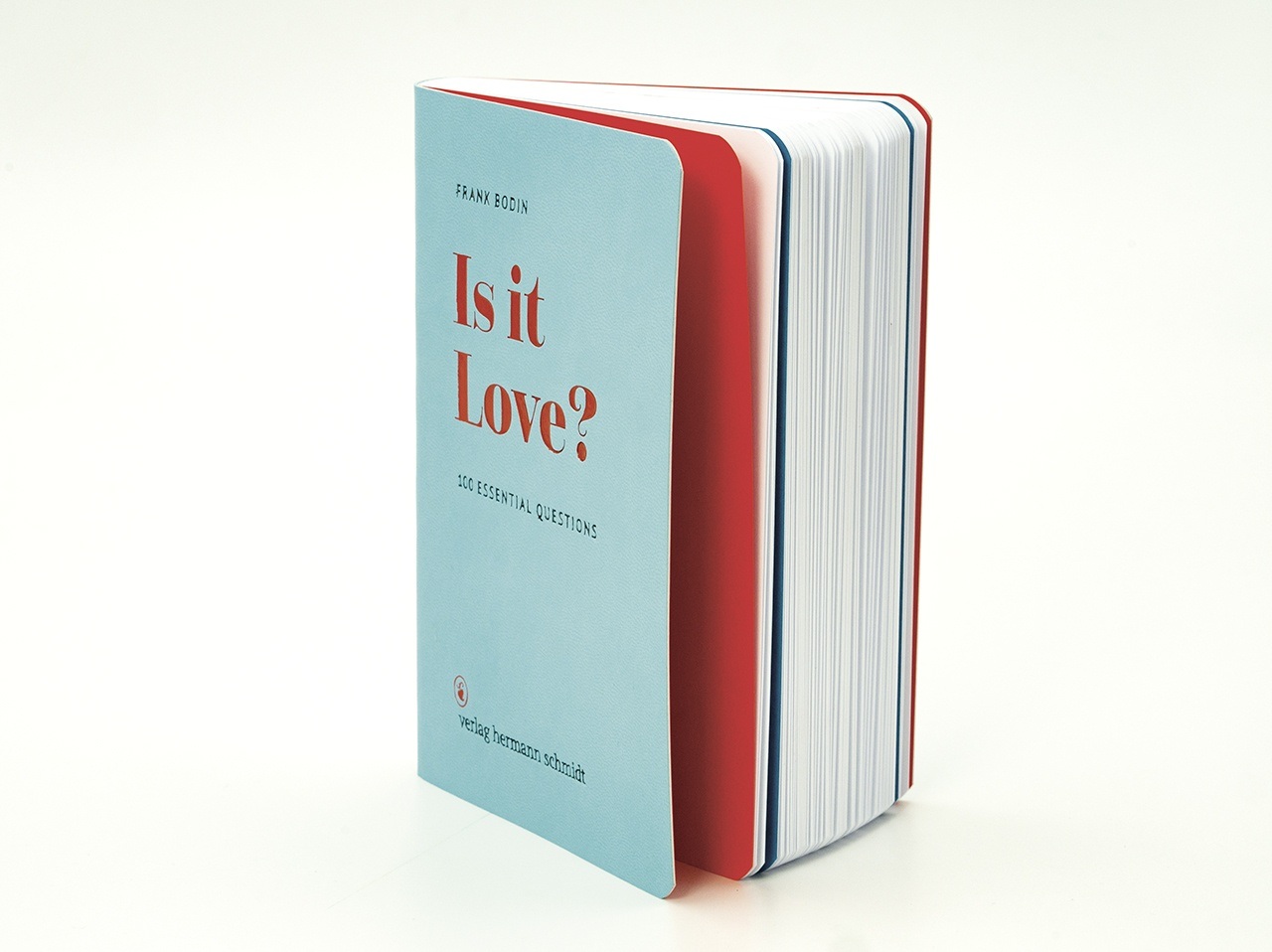 Detailansicht vom Buch »Is it Love?«